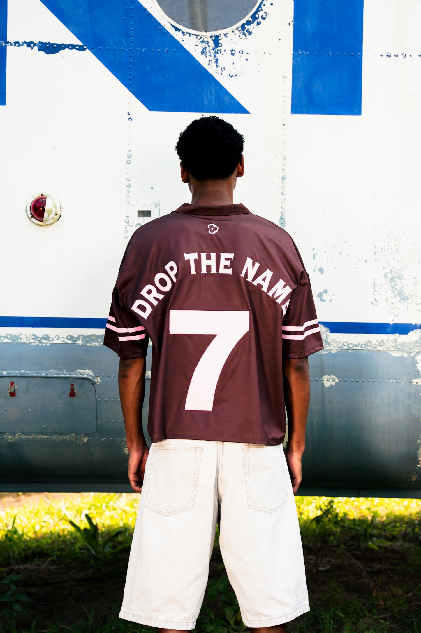 BROWN JERSEY